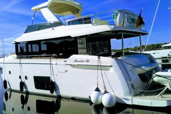 Absolute Navetta 52 "Outback"